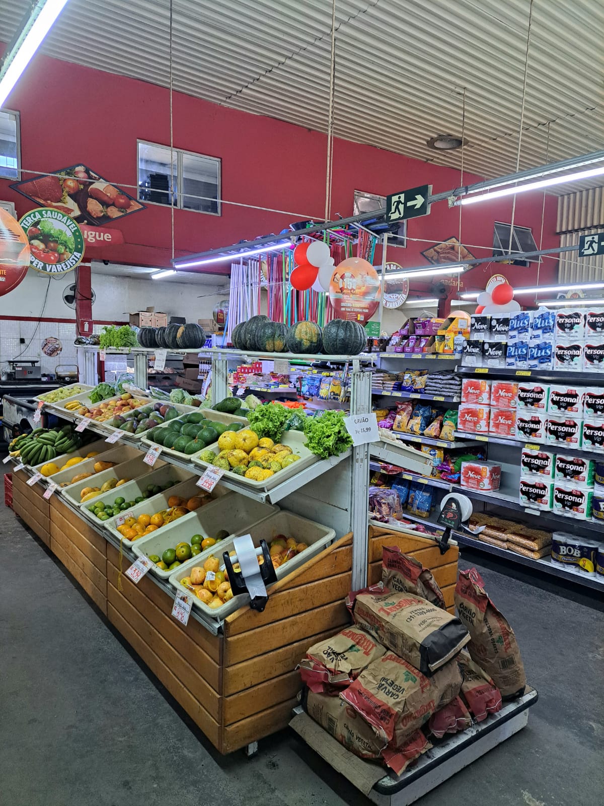 Setor de hortifruti do supermercado